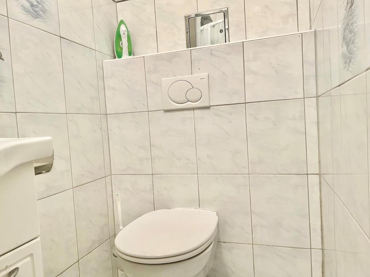 50 M2 Stylish With Free Parking * Wien